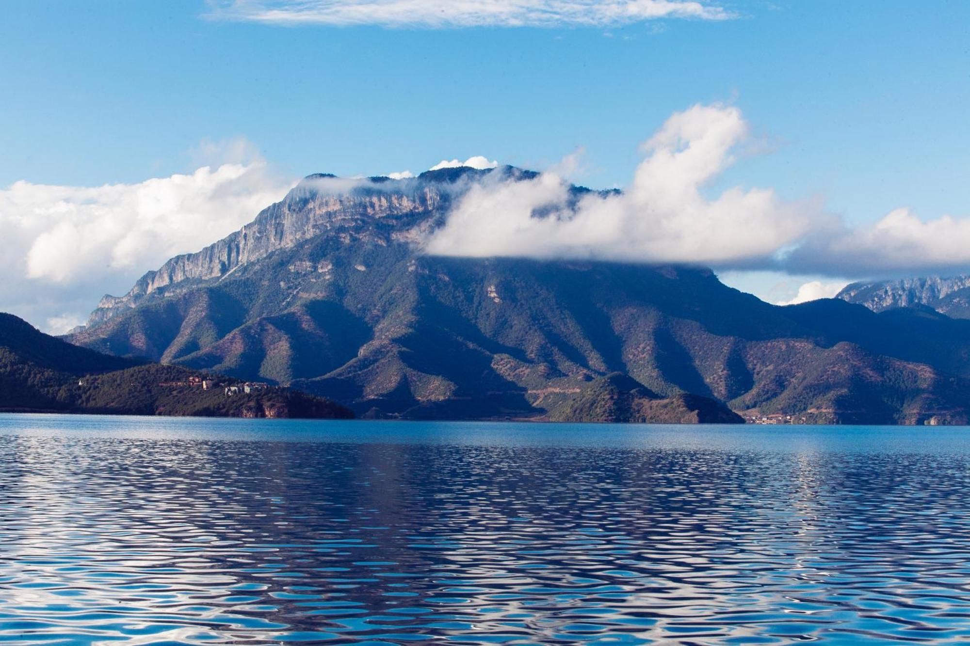 Hotel Indigo Lugu Lake By Ihg Lệ Giang Ngoại thất bức ảnh