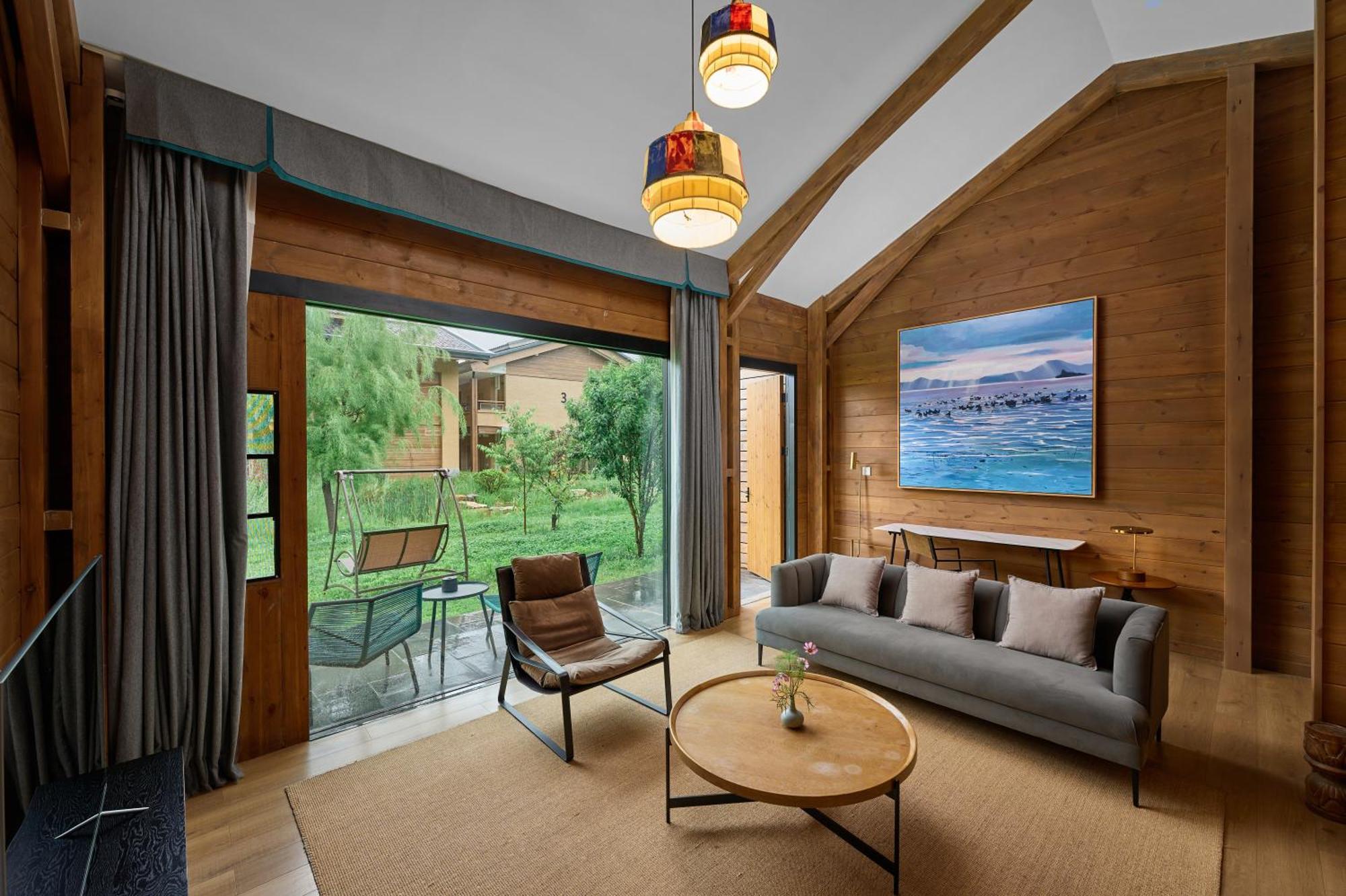 Hotel Indigo Lugu Lake By Ihg Lệ Giang Ngoại thất bức ảnh